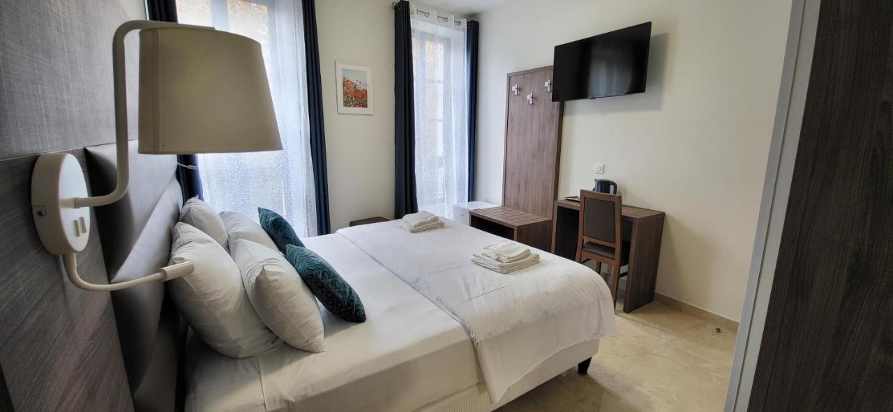 Square Hotel Nîmes Dış mekan fotoğraf