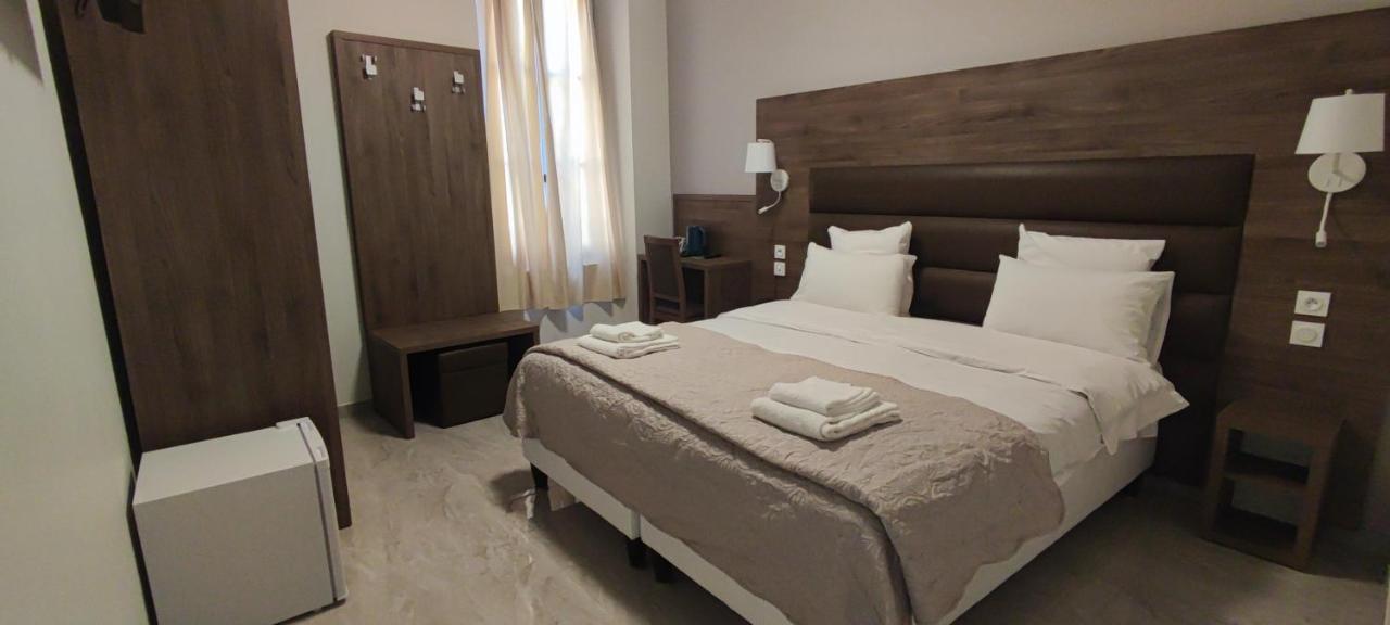 Square Hotel Nîmes Dış mekan fotoğraf